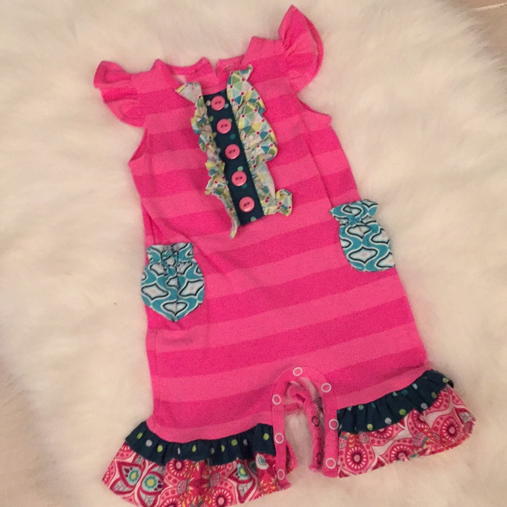 Ricrac &Ruffles pink tank outfit